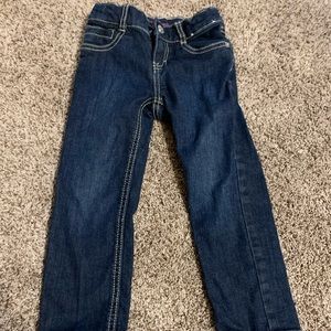 Gymboree toddler skinny jeans with heart back pockets